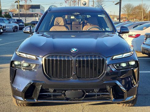 Used 2026 BMW X7 xDrive40i image 2