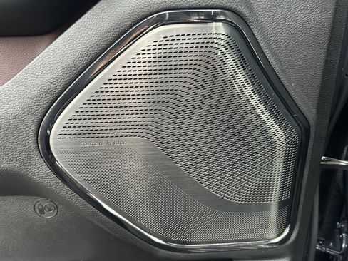 Used 2026 RAM 1500 Limited w/ Trailer Tow Group image 5