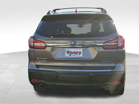 Used 2021 Subaru Ascent Limited image 5