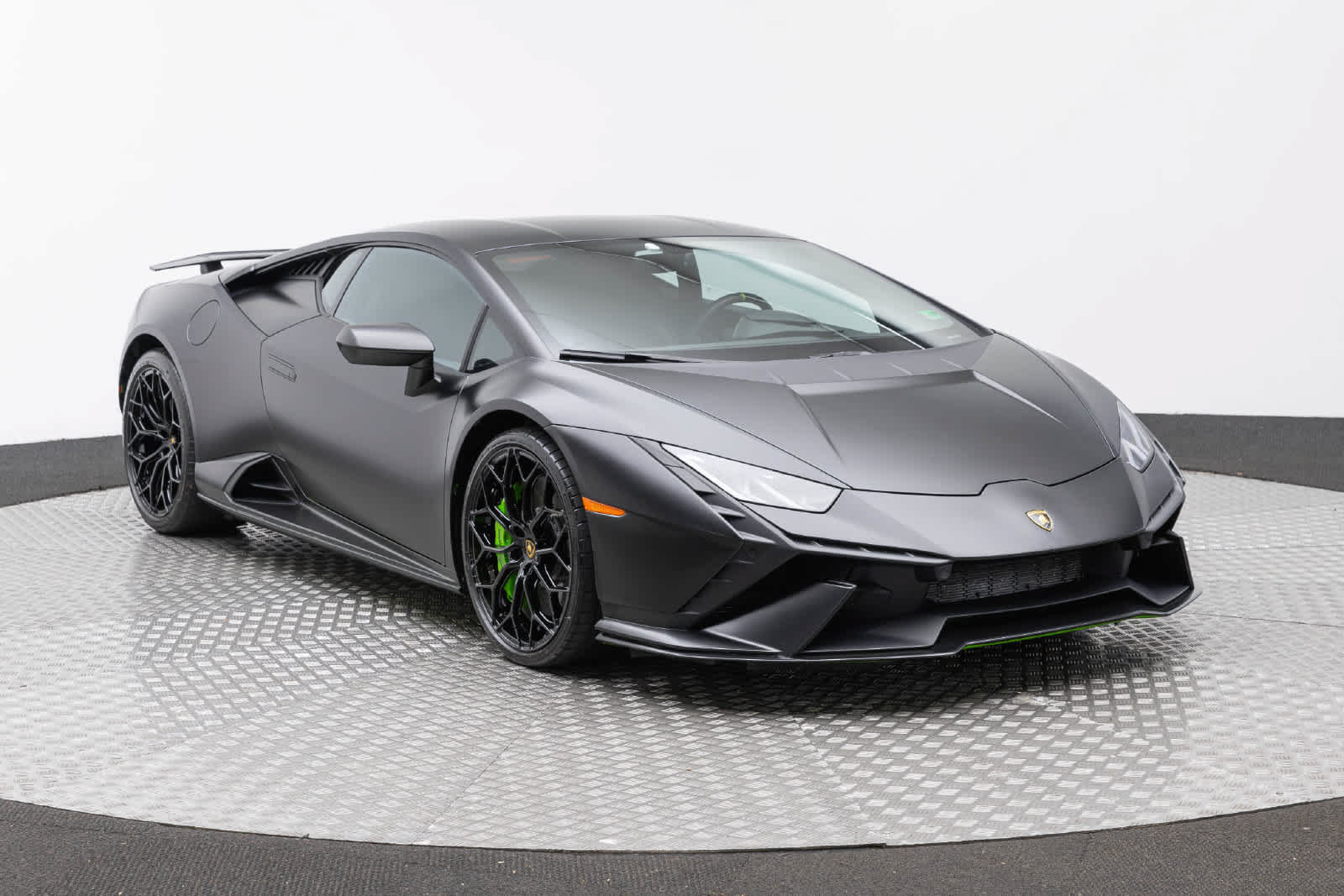 Used 2023 Lamborghini Huracan Tecnica RWD image 49