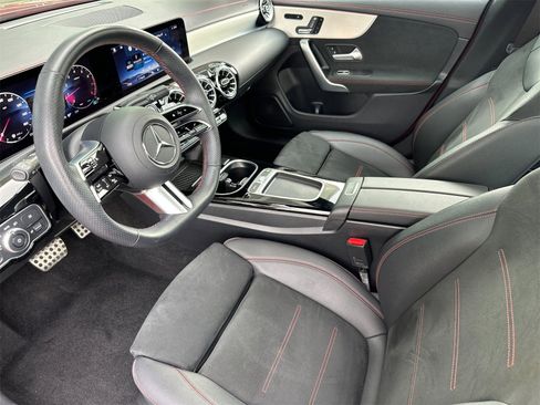 Certified 2025 Mercedes-Benz CLA 250 CLA 250 image 11