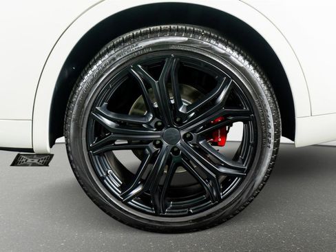 Used 2023 Maserati Levante GT AWD/4WD image 15