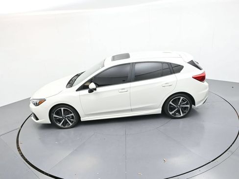 Used 2022 Subaru Impreza 2.0i Sport AWD/4WD image 30