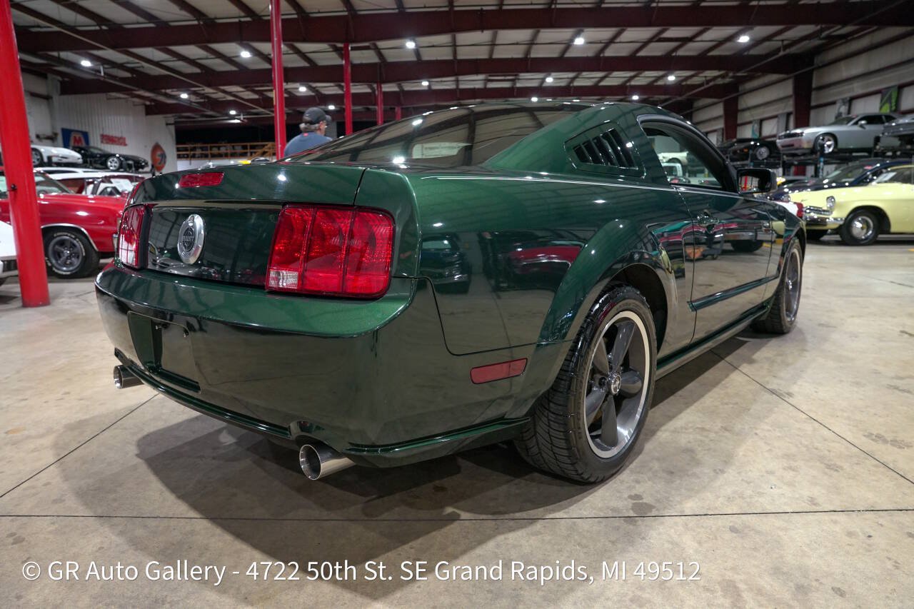 Used 2009 Ford Mustang GT Premium RWD image 8