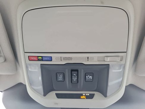 Used 2023 Subaru Forester Premium image 19