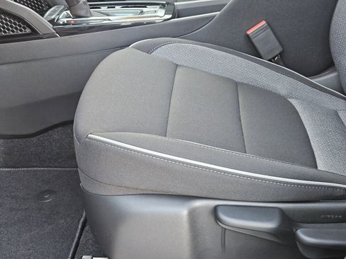 New 2026 Chevrolet TrailBlazer LT w/ LT Cold Weather Package FWD image 25