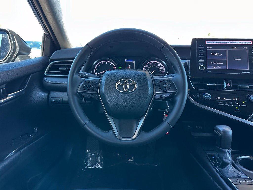 Used 2024 Toyota Camry SE FWD image 18