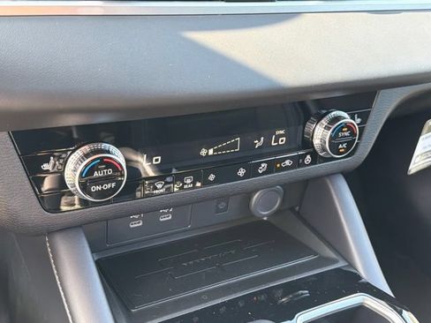 New 2026 Mitsubishi Outlander LE FWD image 27