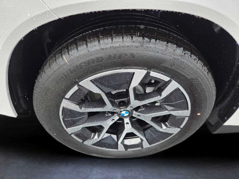 New 2026 BMW X3 xDrive30i w/ Premium Package AWD/4WD image 9