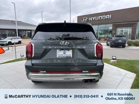 Used 2023 Hyundai Palisade Calligraphy w/ Cargo Package FWD image 16