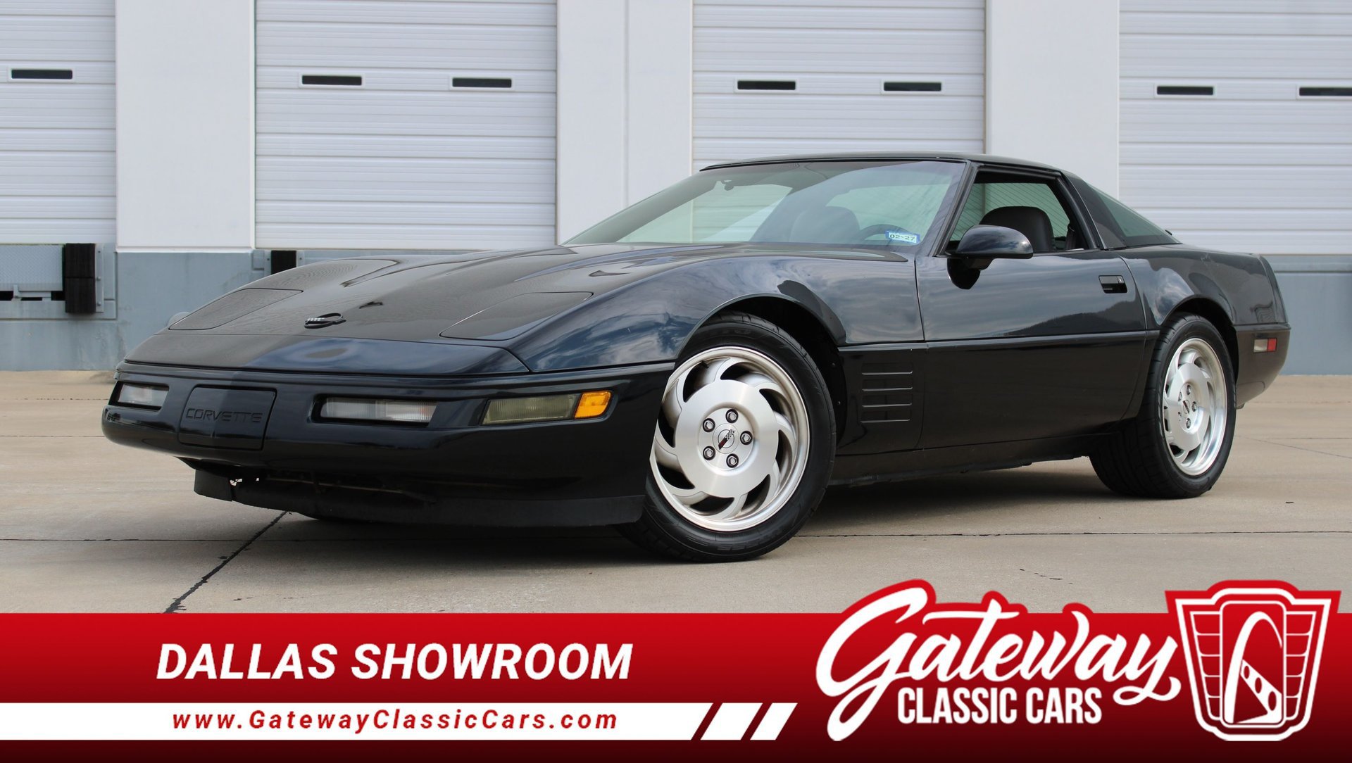 Used 1994 Chevrolet Corvette Coupe RWD image 1