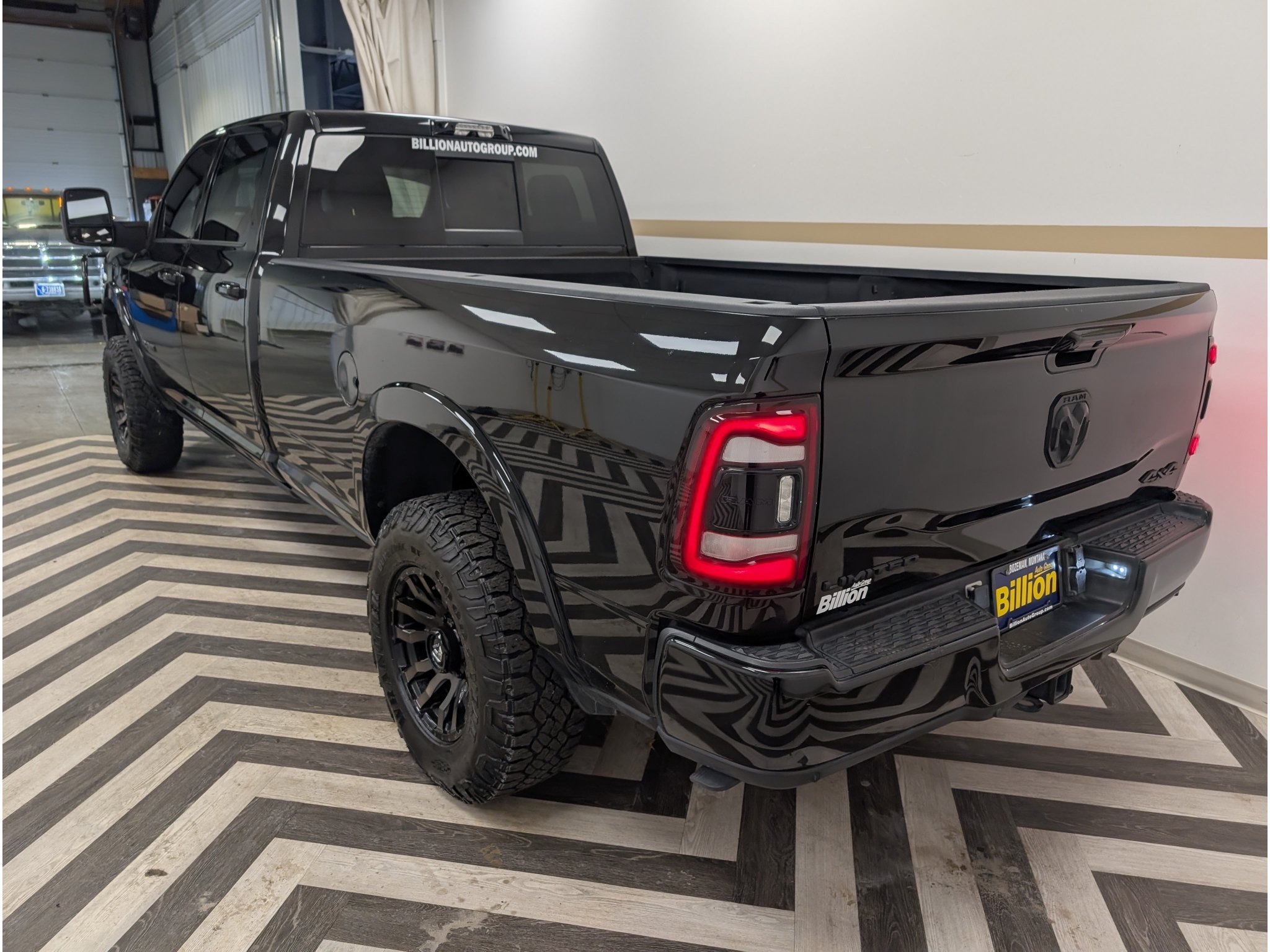 Used 2024 RAM 3500 Limited w/ Night Edition AWD/4WD image 25