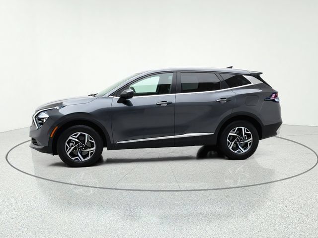 Certified 2023 Kia Sportage LX AWD/4WD image 2