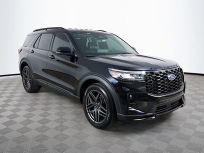 Used 2025 Ford Explorer ST