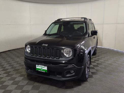 Used 2015 Jeep Renegade Latitude w/ Cold Weather Group AWD/4WD image 15