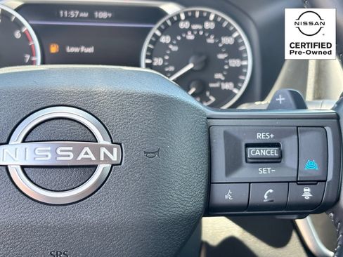 Certified 2025 Nissan Rogue SV FWD image 20