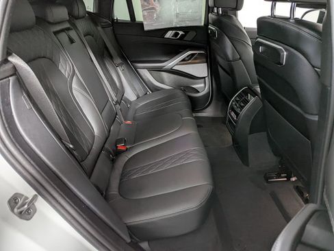 Certified 2024 BMW X6 xDrive40i w/ Premium Package image 41