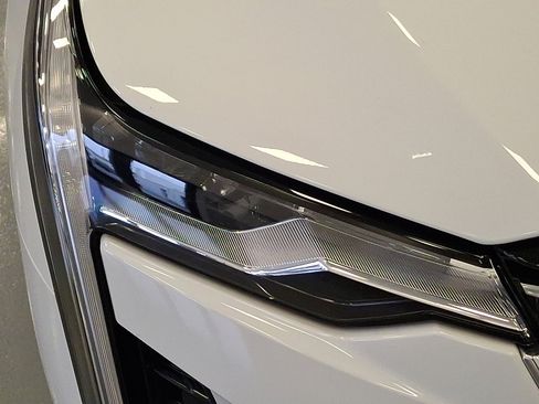 Used 2024 Cadillac CT4 Premium Luxury image 9