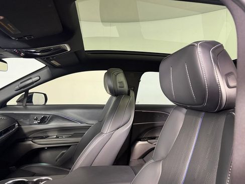 Used 2024 Cadillac Lyriq Luxury RWD image 25