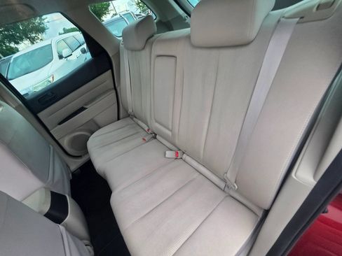 Used 2011 MAZDA CX-7 i SV FWD image 15