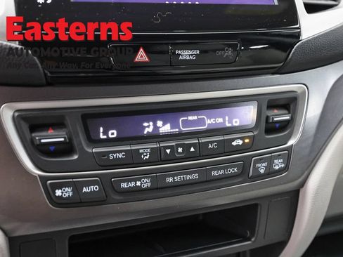 Used 2018 Honda Pilot EX image 18