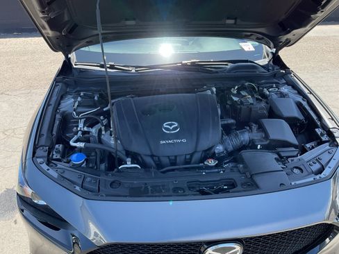 Used 2019 MAZDA MAZDA3 AWD Hatchback w/ Preferred Pkg image 22
