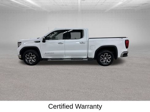 Used 2022 GMC Sierra 1500 SLT w/ SLT Premium Plus Package AWD/4WD image 9