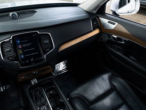 Used 2019 Volvo XC90 T6 Inscription w/ Advanced Package image 11