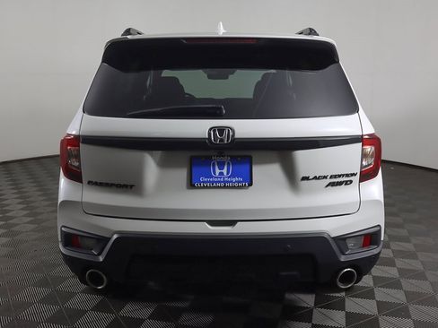 Used 2024 Honda Passport Black Edition image 15
