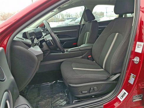 Used 2024 Hyundai Sonata SEL image 15