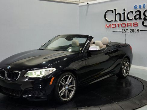 Used 2016 BMW M235i Convertible RWD image 5