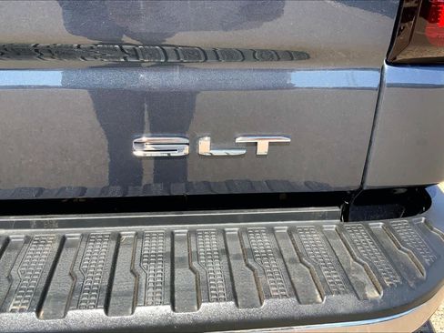 Used 2019 GMC Sierra 1500 SLT w/ SLT Premium Plus Package AWD/4WD image 10