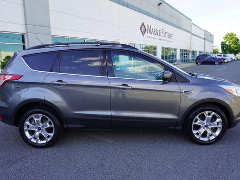 Used 2013 Ford Escape SE AWD/4WD image 8