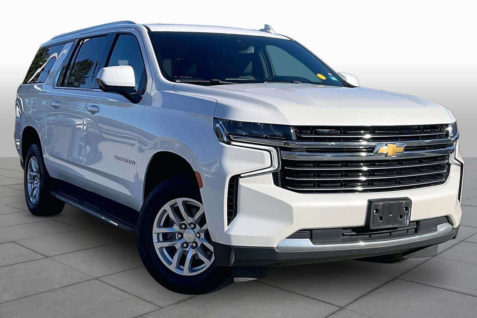 Used 2021 Chevrolet Suburban LT AWD/4WD image 2