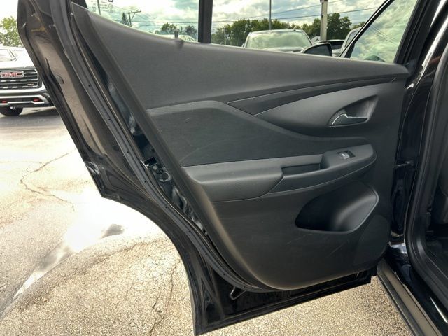 Used 2024 Buick Envista Sport Touring w/ Convenience I Package FWD image 19