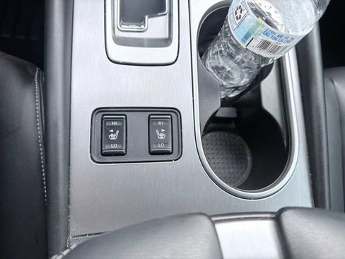 Used 2022 Nissan Murano SV FWD image 8