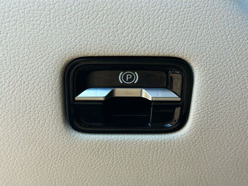 Used 2022 Mercedes-Benz S 580 4MATIC Sedan image 34