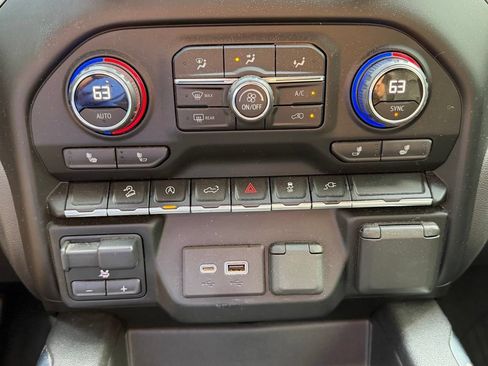 Used 2021 Chevrolet Silverado 1500 RST w/ Convenience Package II AWD/4WD image 39