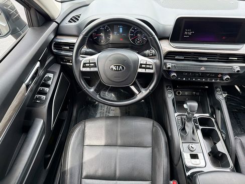 Used 2021 Kia Telluride EX w/ EX Premium Package FWD image 16