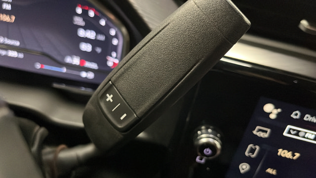 Used 2024 GMC Sierra 3500 Denali Ultimate AWD/4WD image 18