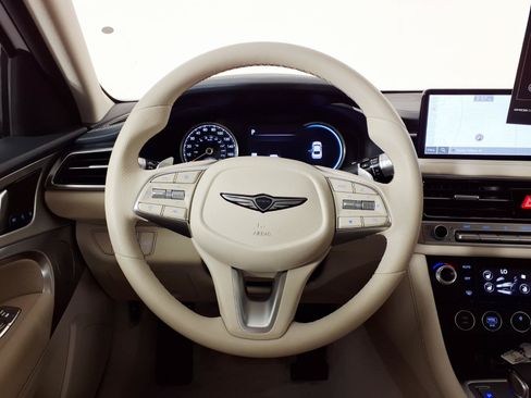 Certified 2026 Genesis G70 2.5T Prestige RWD image 15