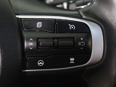 Used 2023 Kia K5 GT-Line image 44