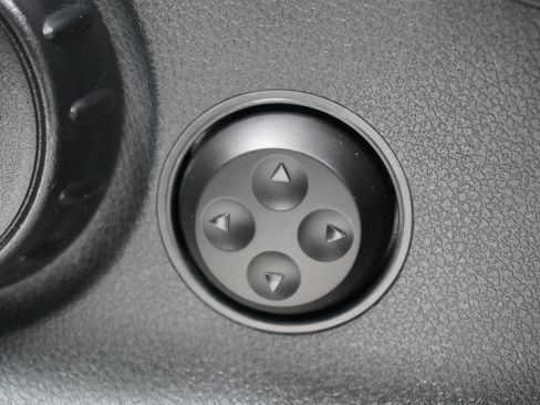 Used 2022 Mercedes-Benz Metris image 13