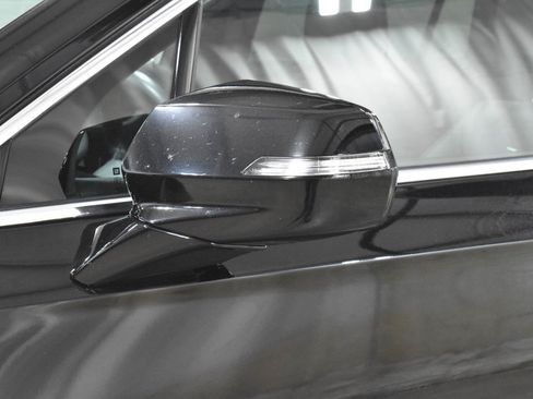 Certified 2024 Cadillac XT6 Premium Luxury FWD image 35
