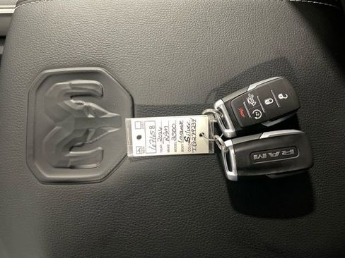 New 2026 RAM 2500 Laramie w/ Night Edition AWD/4WD image 21