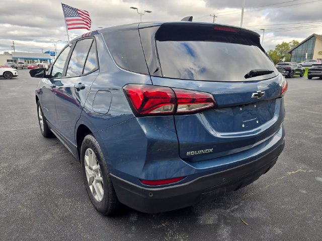 Used 2024 Chevrolet Equinox LS w/ LS Convenience Package FWD image 6