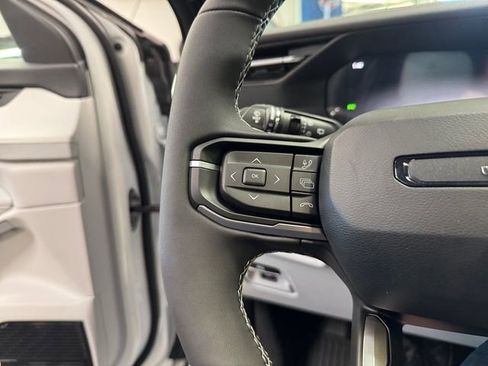New 2026 Jeep Cherokee Overland AWD/4WD image 22