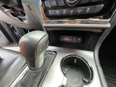 Used 2019 Jeep Grand Cherokee Limited X AWD/4WD image 15