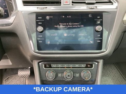 Used 2020 Volkswagen Tiguan SEL AWD/4WD image 8