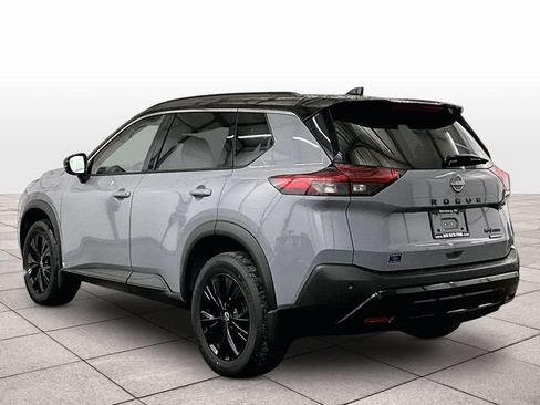 Used 2023 Nissan Rogue SV w/ SV Premium Package AWD/4WD image 10